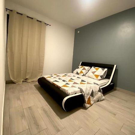 Residence Pfr Saint Pierre Luaran gambar